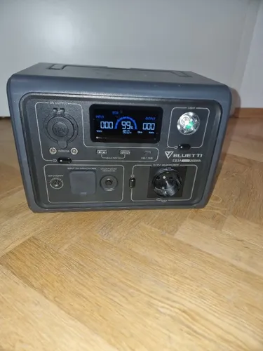 Powerstation Bluetti EB3A 268Wh, Leistung 600W, Solarpanel
