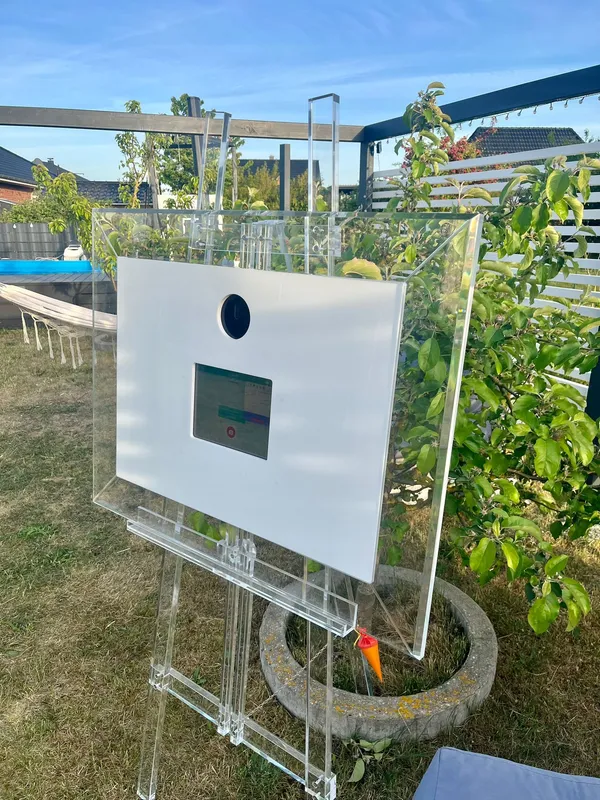 Stylische und moderne Fotobox für Dein Event 🎉📸