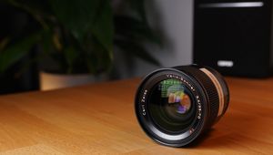 zeiss-contax-35-70mm-f3.4-mm-zoom-objektiv-efe-adapter preview image