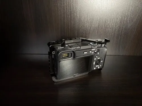 Sony Alpha 6600 Body + Zubehör