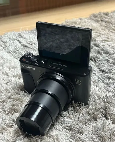 Canon SX740 HS