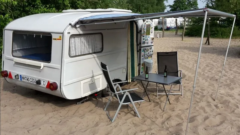 Mini Wohnwagen Camper QEK für 39€ / Tag MIETEN!
