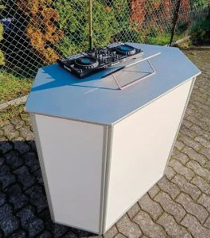 Promotion Theke  oder DJ Stand