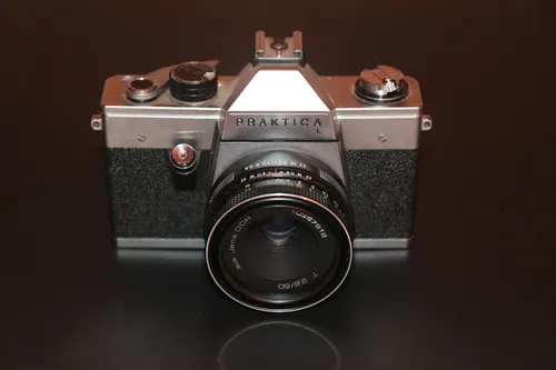 Carl Zeiss aus Jena DDR T 1:2.8/50mm M42 Objektiv (Pentacon Praktica L Objektiv)