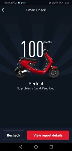 NIU M+. 2  Seats + 2 Helmets