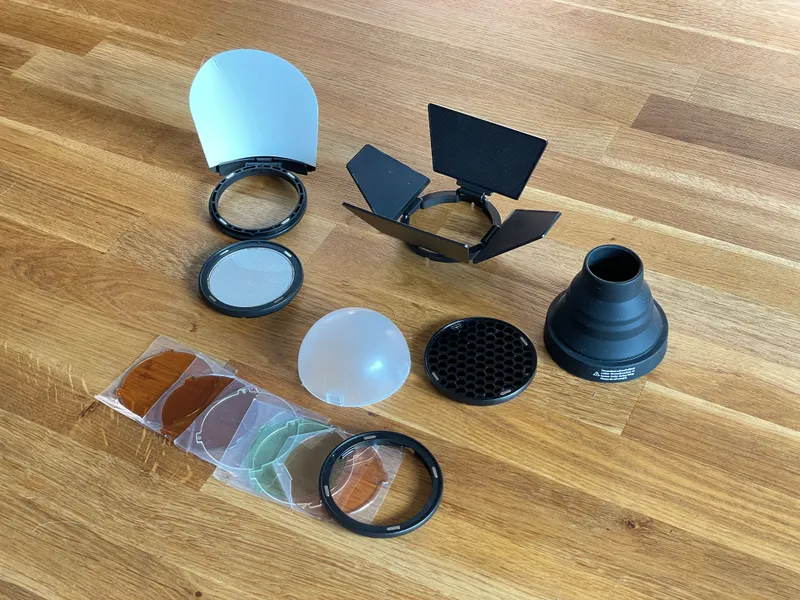 Zubehör-Set für V1 Blitz inkl. Transporttasche – Für kreative Lichtgestaltung unterwegs