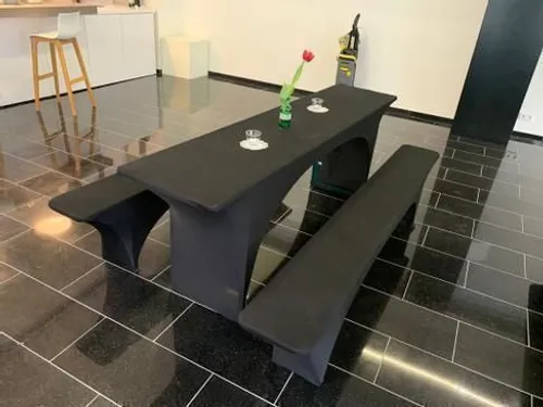 Schwarze Hussen für Bierzeltgarnitur Stretch Set