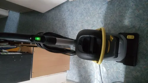 Kärcher Professional Scheuersaugmaschine BR 30 - 4