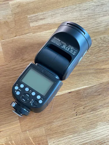 Godox V1 für Sony – Leistungsstarker Aufsteckblitz mit Rundkopf