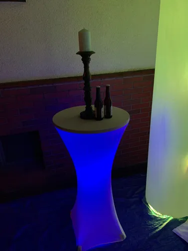LED-Stehtische