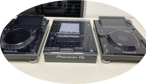 Pioneer DJ CDJ-3000 & DJM-900NXS2