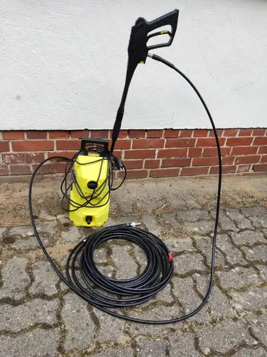 Hochdruckreiniger mit Rohrreinigungsschlauch
