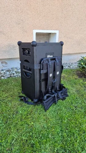 „SOUNDBOKS 3 + Rucksack + 2 Akkus – bis 80h Akkulaufzeit"