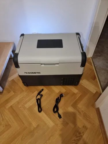 Kompressor Kühlbox Dometic CFX50 optional mit Powerstation