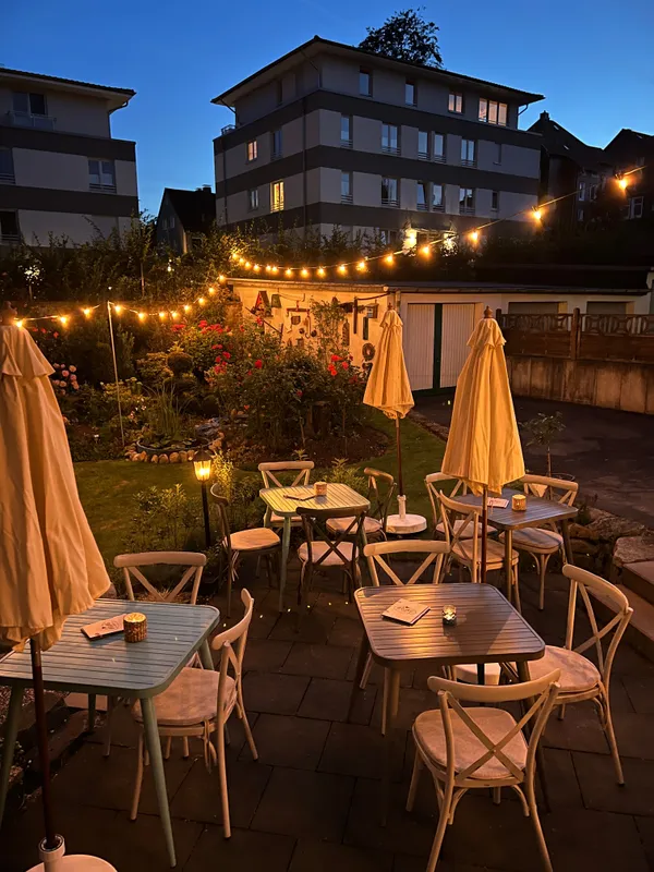 Lichterkette 10-50m mit LED Glühbirnen Gastronomie Hochzeit Event