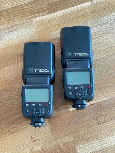 2x Godox TT600S Blitzgeräte für Sony inkl. umfangreichem Zubehör – Power & Flexibilität für dein Shooting