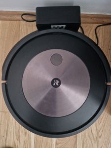 irobot-roomba-j7 preview image