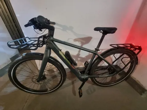 Herren E-Bike Bergamont E-VITESS EXPERT GENT mit 360Wh Akku, nur 20 Kg Gewicht
