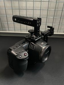 black-magic-pocket-6k-bmpcc-6k-kamera-video preview image
