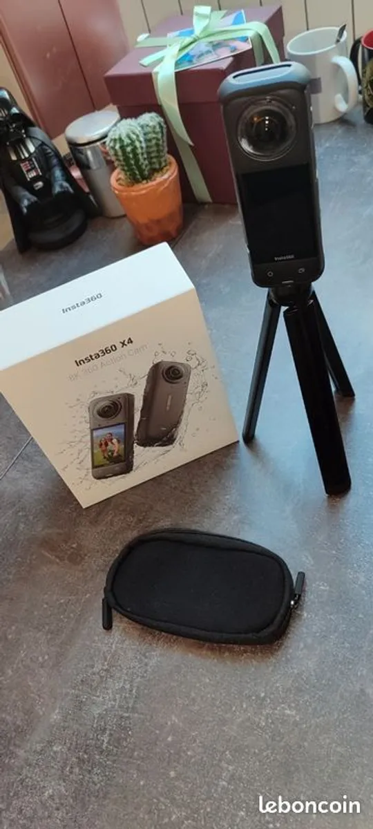 Insta 360 X4