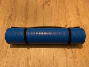 sport-yoga-matte preview image
