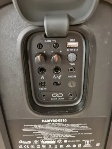 JBL Partybox 310 Musikbox Lautsprecher