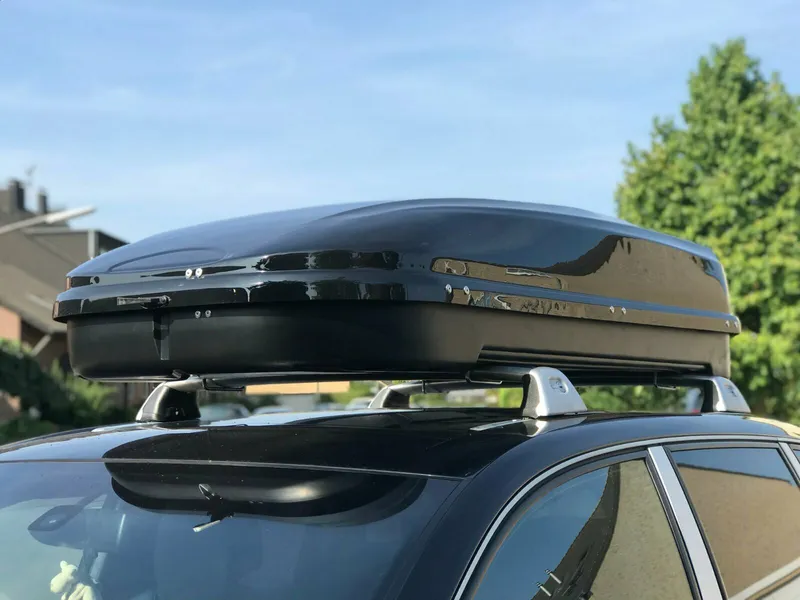Dachbox / Dachkoffer 580L hochglanz schwarz