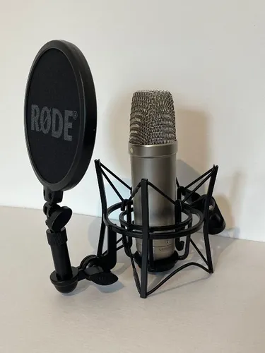 RØDE NT1-A Großmembran-Mikrofon