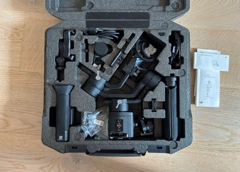 DJI Ronin SC Pro mit Zubehör 