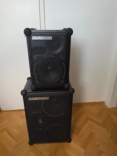 Soundboks Mix mieten Akku Bluetooth Lautsprecher optional Stativ