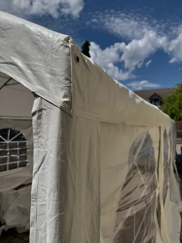 Partyzelt/ Festzelt 6x12 Meter in Profiqualität 