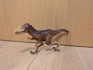 velociraptor-braun preview image