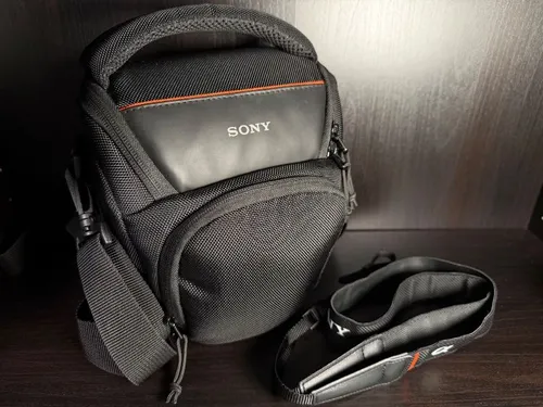 Sony Alpha 6600 Body + Zubehör
