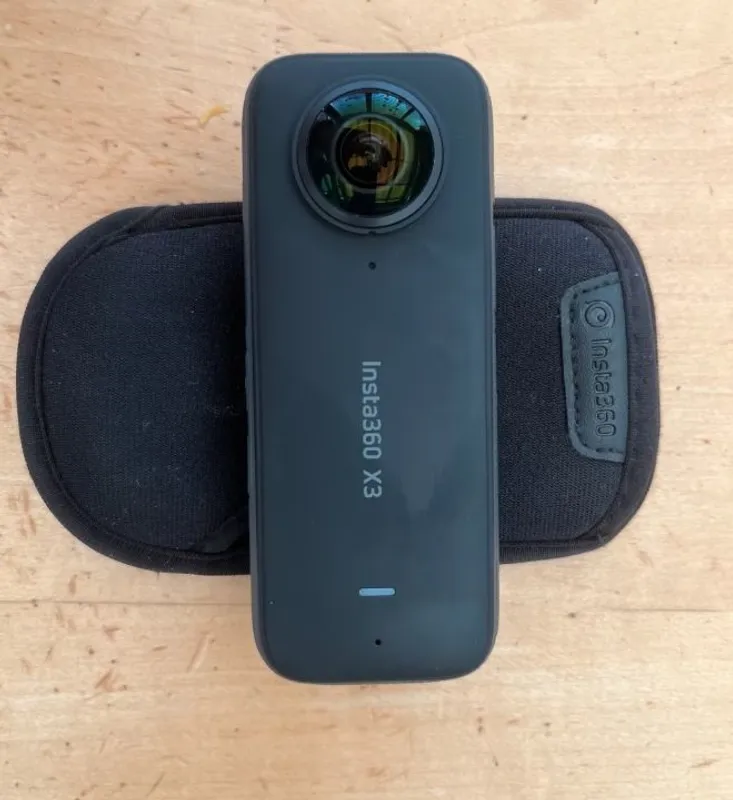 Insta360 X3