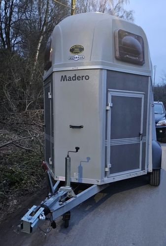 2er Pferdeanhänger 