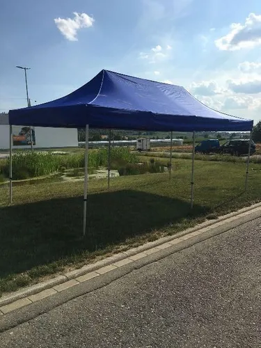 Pavillon 6x3 m inkl. 6 Stehtische mit Hussen