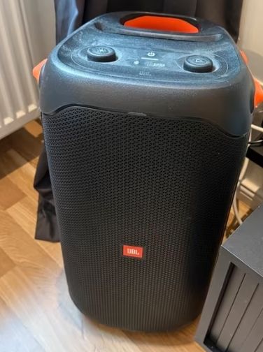 JBL 110