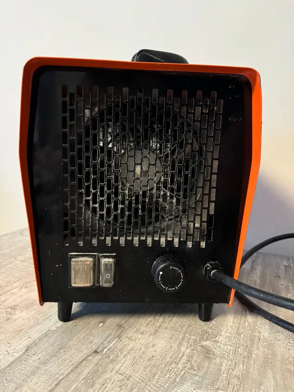 Elektroheizer Heylo DE XL PRO 3000W mit Zählwerk - Heizlüfter