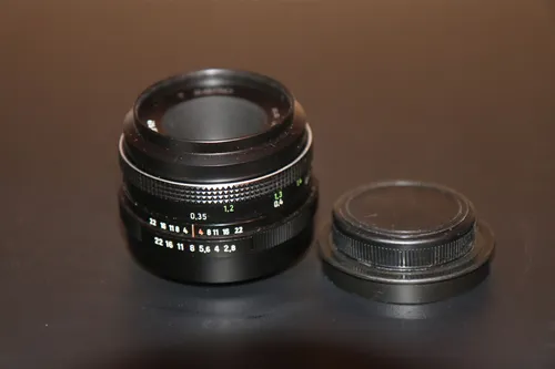 Carl Zeiss aus Jena DDR T 1:2.8/50mm M42 Objektiv (Pentacon Praktica L Objektiv)
