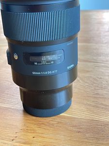 sigma-50-mm-f-1-4-dg-dn-art-sony-e preview image