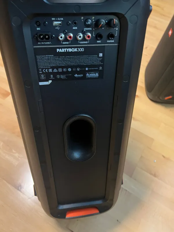 JBL Partybox 300