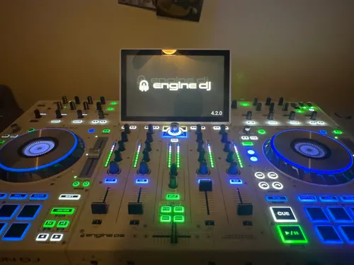 Denon Prime 4