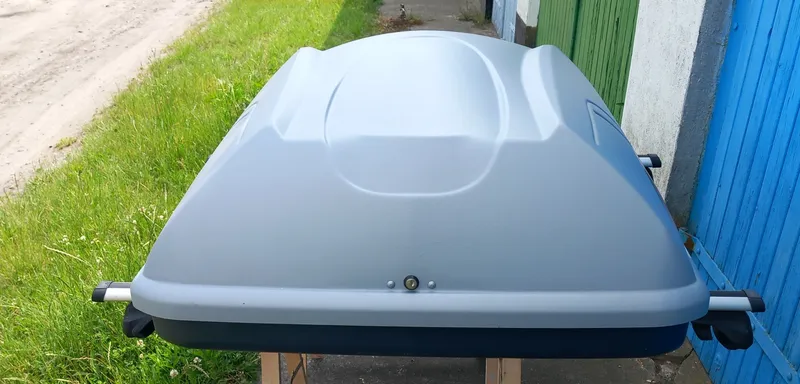 Dachbox Jetbag 360 incl. Reling Träger zu vermieten 