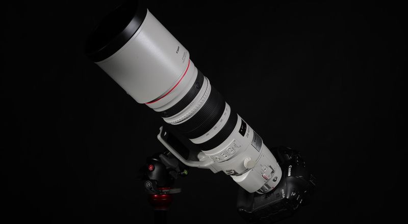 Canon EOS-1D X Mark III + Canon EF 200-400mm f/4L IS 1.4 SET