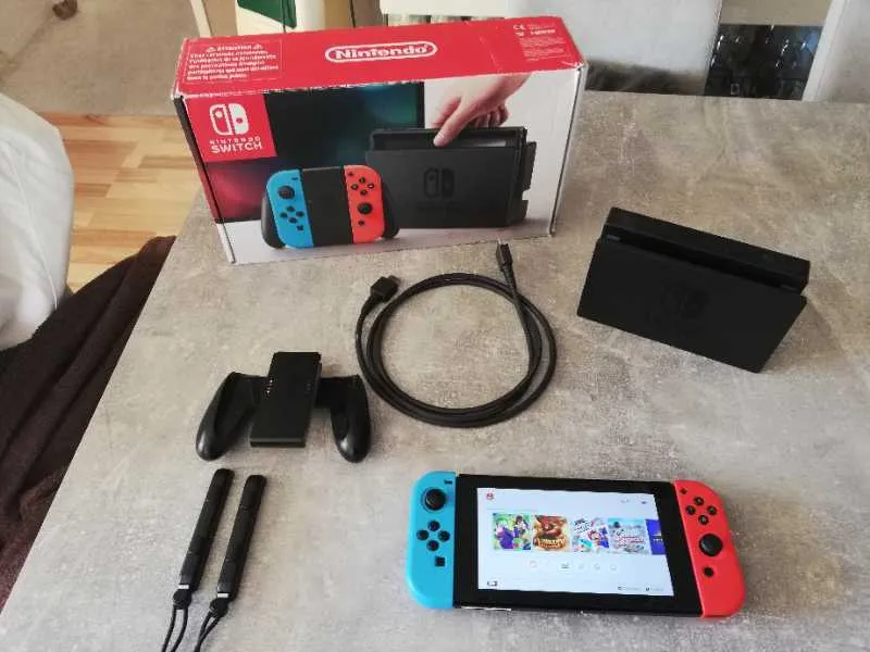 Nintendo switch mit 20 spiele 