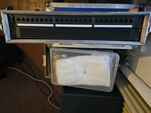 Patschleiste mit internet im case
