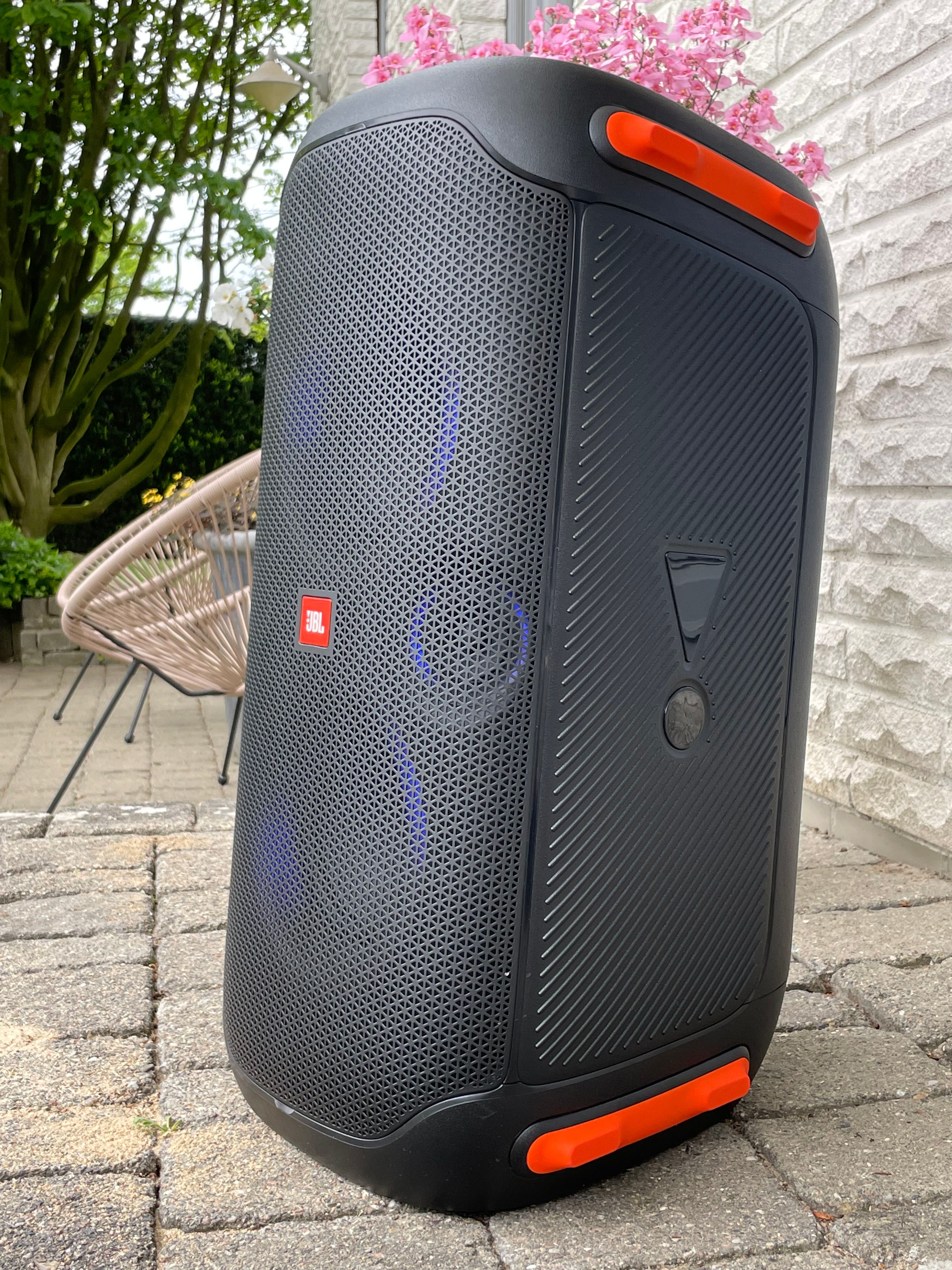 JBL 110 