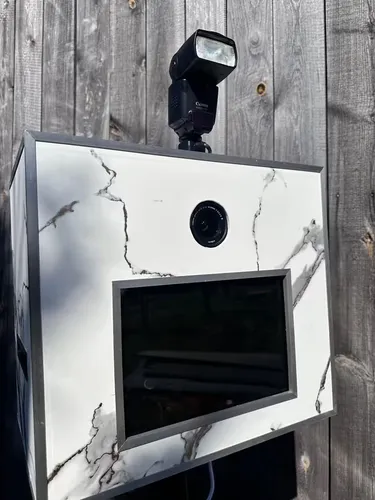 FOTOBOX mit Sofortdruck - inkl. 150 Bilder + USB Stick