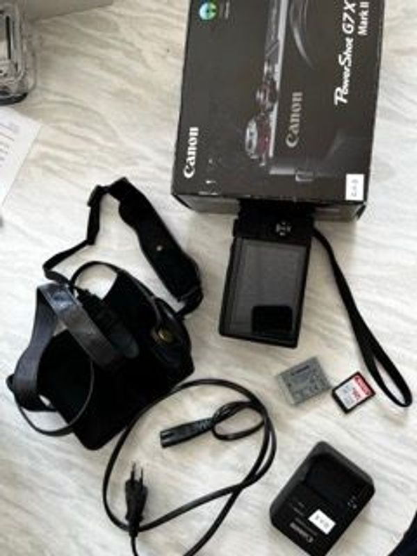 Canon Powershot G7X Mark ii (III) - Standard-Kit