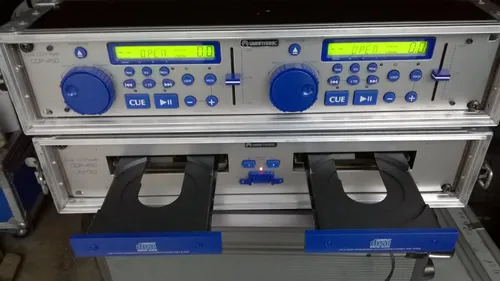 DJ 19" Doppel CD Player Omnitronic